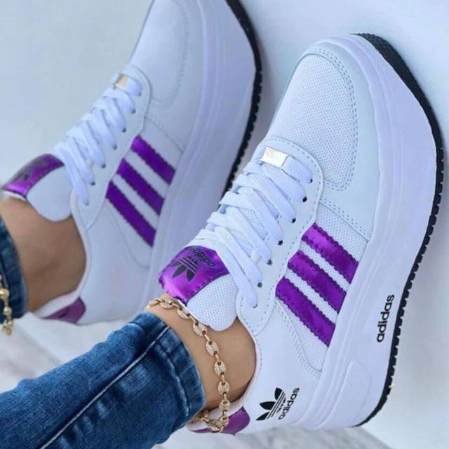 Chelsea Style Sneaker (Women)